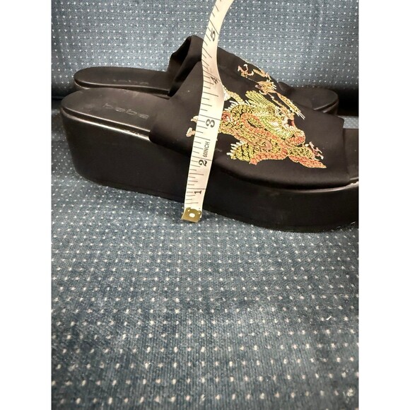 Bebe Platform Dragon Embroidered Elastic Band Slides SZ 9 Vintage Y2K - Picture 9 of 10